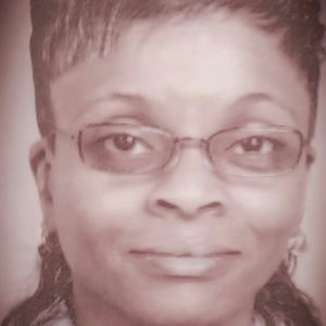 Meet your Posher, Gloria